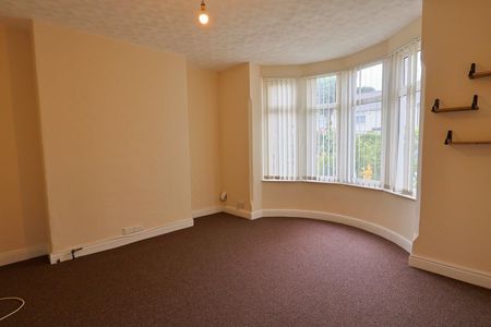 Glendower Avenue, Coventry - Traditional 3 Bedroom Mid Terrace - Photo 2