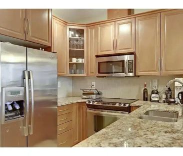 1235 sqft large corner unit with Downtown and Mountain views | 503 ... - Photo 1