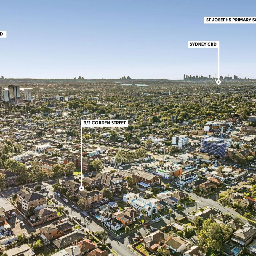 Boutique 'Villa Style' Two Bedroom Apartment in the Heart of Enfield CBD - Photo 1