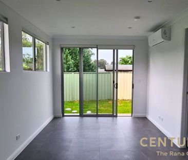 Stylish, Nearly-New 2-Bedroom Granny Flat – Private & Convenient Li... - Photo 1