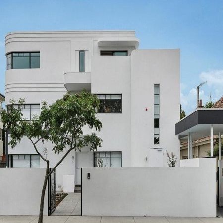 1/10 Ellesmere Road, Windsor - Photo 3