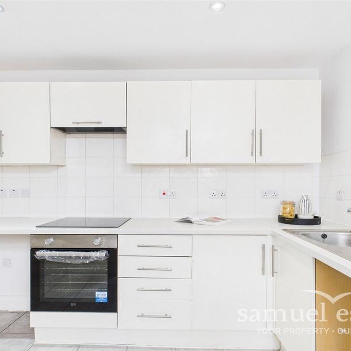 2 bedroom maisonette to rent - Photo 1