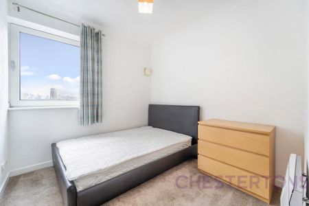 3 bedroom flat to rent - Photo 4