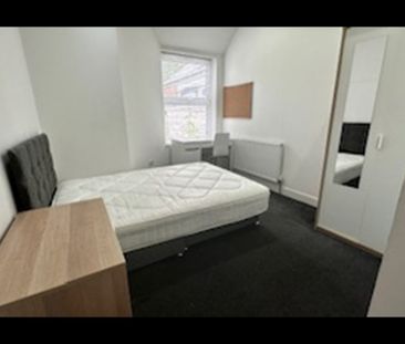 5 Bed End Terrace, Terry Road, CV1 - Photo 1