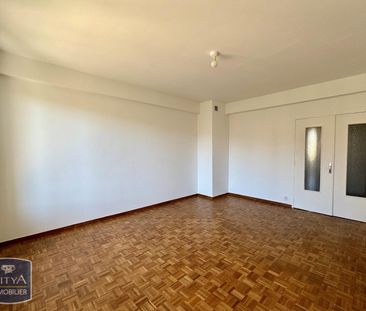 Location Appartement 3 pièces 69m² MARSEILLE 6ème - Photo 6