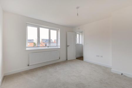 3 bedroom terraced house to rent - Photo 5