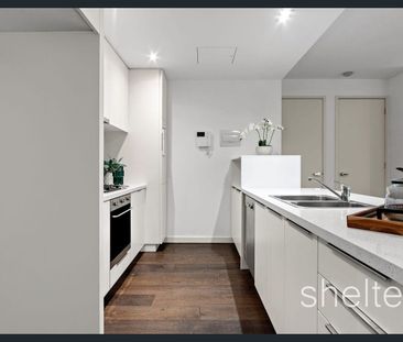 Stylish Contemporary Apartment Backing onto Ferndale Trail - Photo 5