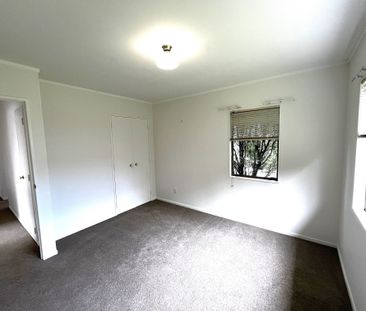 Mcleans Zone - Sea View Vistas Await! - Photo 2