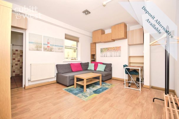 1 bedroom duplex flat to rent - Photo 1