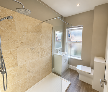 20 Burleigh Road - 4 bed 2 bathLoughborough - Photo 3