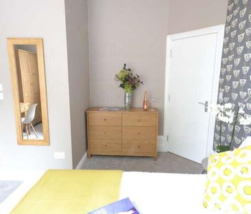 Thames House, Reading, Berkshire, RG1 - Photo 3