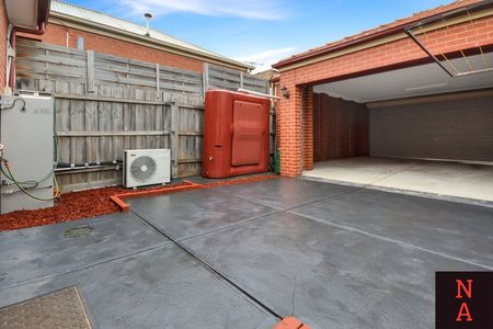 13 Livingstone Parade, Preston VIC 3072 - Photo 5