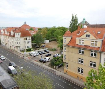 Geräumige 3 Zimmer-Wohnung mit Balkon in der Paulsstadt zu mieten! - Photo 1