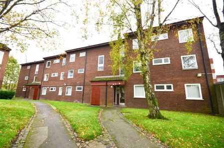 Spathfield Court, Holmfield Close, Heaton Chapel, Stockport, SK4 2RR - Photo 5