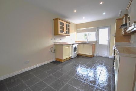 89 Skipperstone Road, Bangor, BT20 4EU - Photo 3