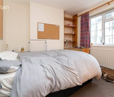 4 bedroom terraced house to rent - Photo 1