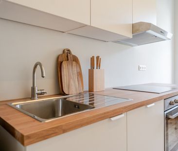 Sofort einziehen: Frisch sanierte und möblierte 32m² Wohnung - Foto 3