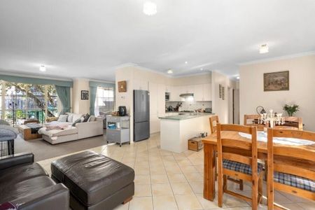 Ringwood East - Photo 3