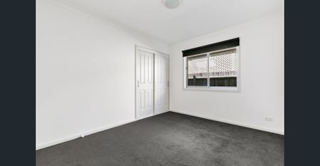 19 Leila Street, Deer Park, Vic 3023 - Photo 2