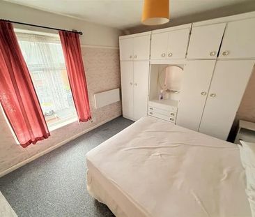 3 Bed Terraced House, Toton Close, NG6 - Photo 1