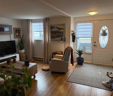 Magnifique et spacieux 3 et 1/2 au cœur de Sainte -Thérèse - Photo 3