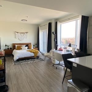 Grand studio lumineux a laval chomedey, - Photo 2