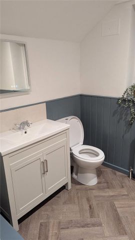 4 bedroom detached house to rent - Photo 3