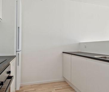 Stor bolig med 3 værelser, køkken alrum og eget depotrum. Perfekt t... - Photo 4