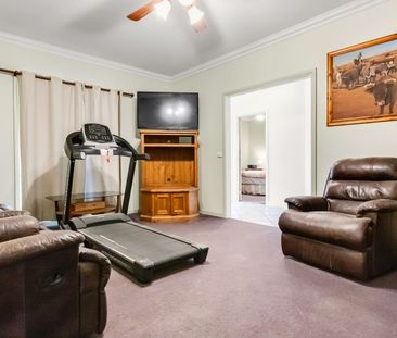 22 Kane Drive - Photo 3