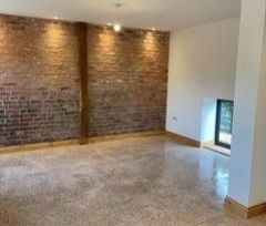 3 bedroom barn conversion to rent - Photo 2