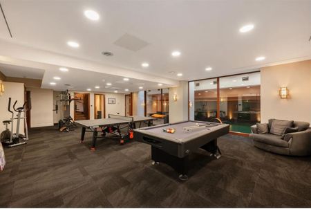 Prince Albert Road, Regents Park, London, NW1 7SR - Photo 2