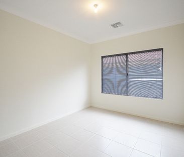 41 Primrose Loop, Byford WA 6122 - Photo 4