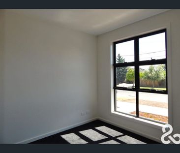 PERFECT LOCATION AND CLOSE TO THE RING ROAD - Photo 4