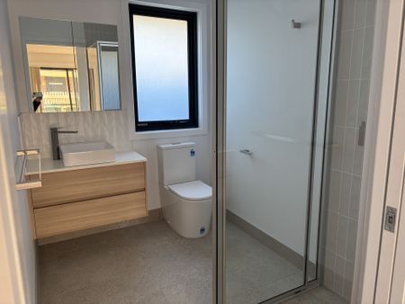 2/10 Sandwood Place, East Devonport TAS 7310 - Photo 4
