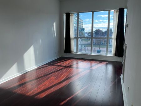 For Lease - 208 Queens Quay Unit# 215, Toronto, Ontario - Photo 5
