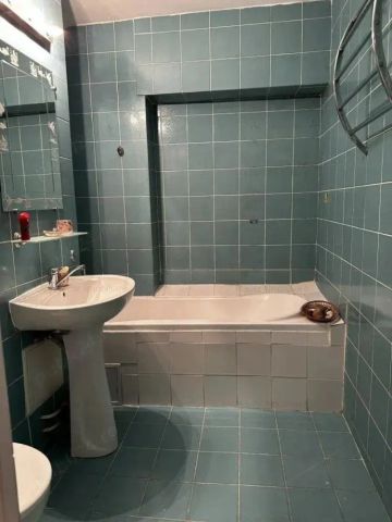 Mihai Bravu. De inchiriat apartament cu 2 camere, 450 Euro luna. - Photo 4