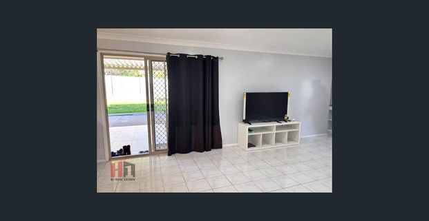 Spacious, Fully Furnished Room in Coopers Plains - Photo 1