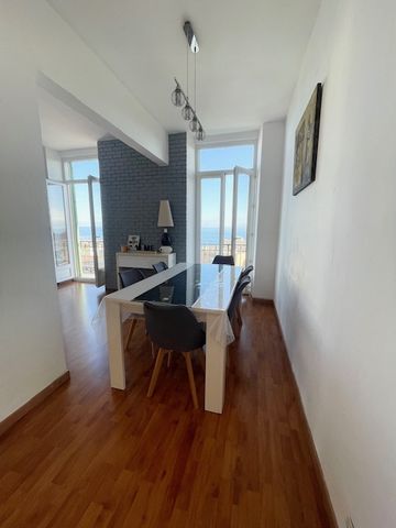 Location Appartement 4 pièces 98m² BASTIA 20200 - Photo 3