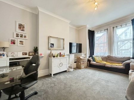 Windsor Road, Bournemouth - Photo 4