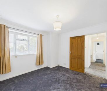 2 bedroom ground floor maisonette to rent - Photo 3