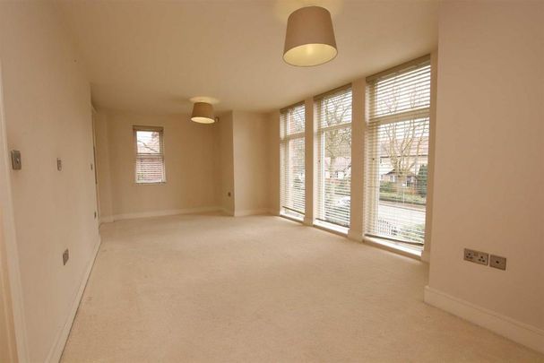 2 bedroom apartment to rent - Photo 1