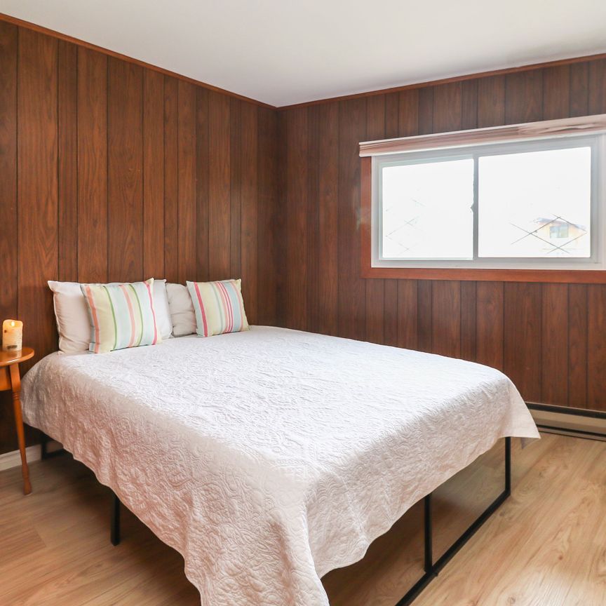 For Lease - 104 Kinsey Place, Blue Mountains, Ontario - Photo 1