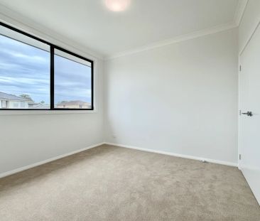 Brand-New, Effortless Modern Living in a Light-Filled Family Home - Photo 4