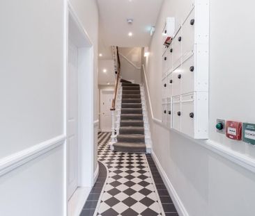 Ground floor flat to rent - Photo 2