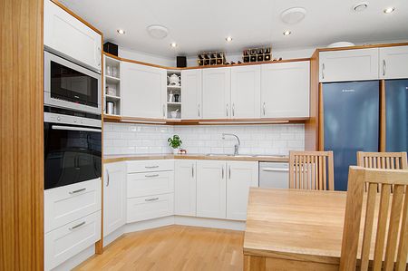 Villa i Sollentuna uthyres till företag - Photo 5