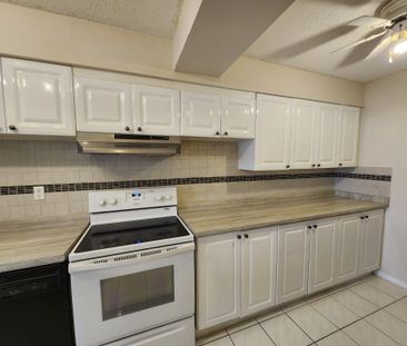 For Lease - 45 Sunrise Avenue Unit# 1012, Toronto, Ontario - Photo 6