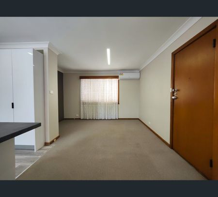 1/27 Vale Street, Birmingham Gardens, NSW 2287 - Photo 2