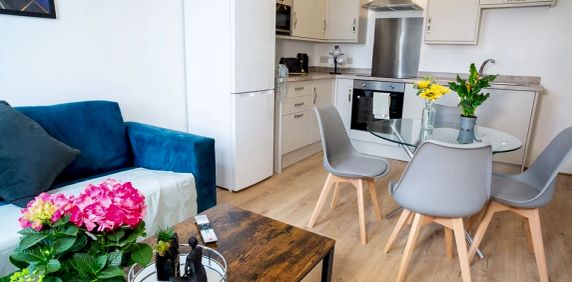 Surrey Road, Margate, CT9 2JR, Cliftonville - Photo 2