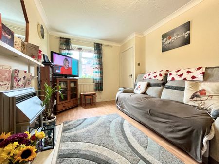 2 bedroom house to rent Slade Avenue, Lyppard Hanford, Worcester, WR4 - Photo 2