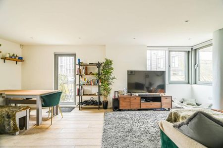 2 bedroom flat to rent - Photo 4